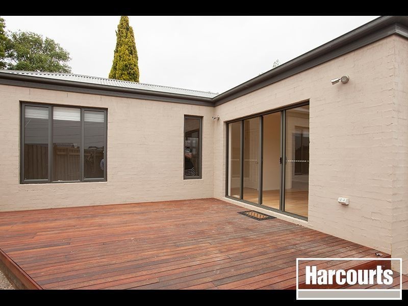 2/254 Sutton Street, Warragul VIC 3820