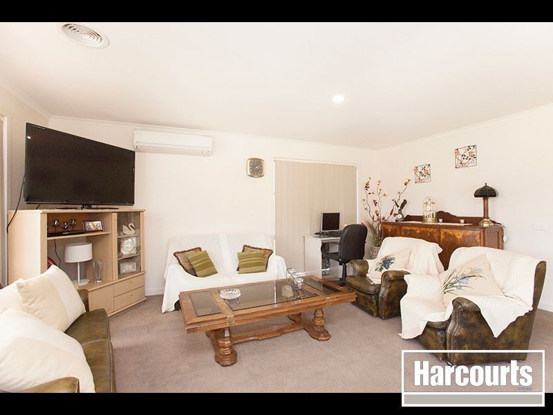 12 Maple Street, Trafalgar VIC 3824