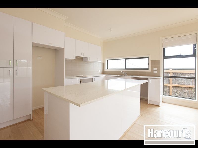 2/254 Sutton Street, Warragul VIC 3820