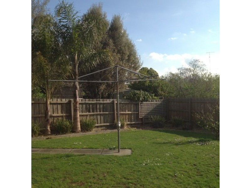 25 Somerset Drive, Warragul VIC 3820