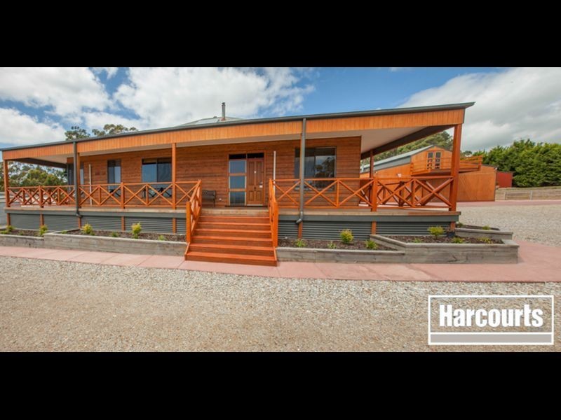 303 Mountain Glen Drive, Trafalgar East VIC 3824