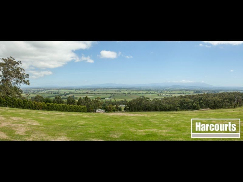 303 Mountain Glen Drive, Trafalgar East VIC 3824