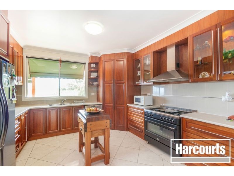 303 Mountain Glen Drive, Trafalgar East VIC 3824