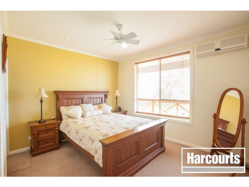 303 Mountain Glen Drive, Trafalgar East VIC 3824