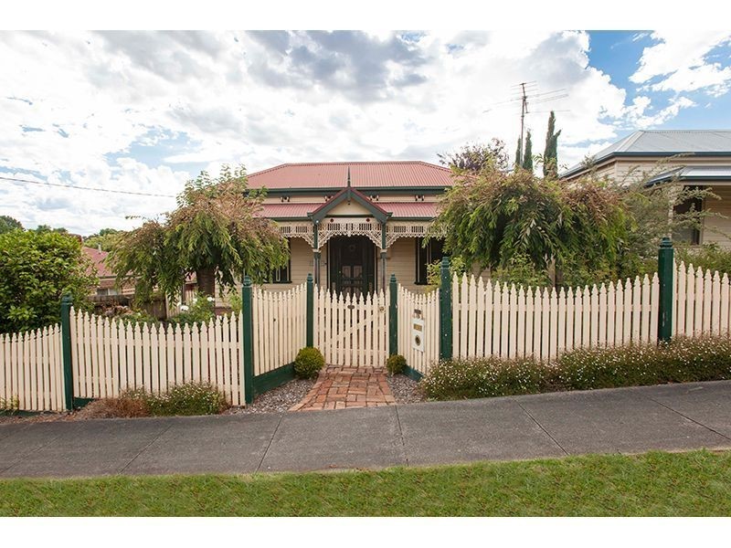 16 Kent Street, Warragul VIC 3820