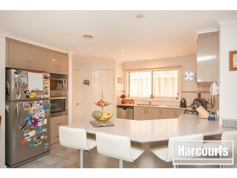 2 Arthurs Drive, Warragul VIC 3820