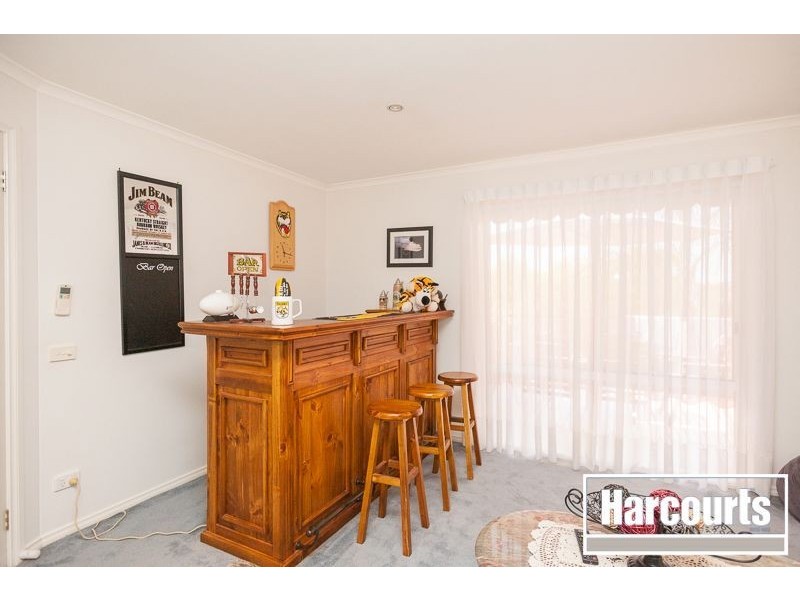 2 Arthurs Drive, Warragul VIC 3820