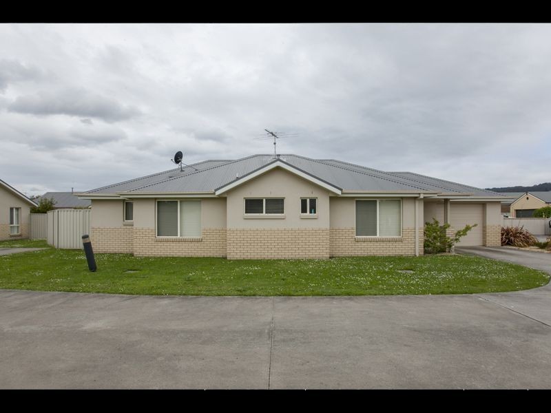 7/11 Ferguson Place, Trafalgar VIC 3824