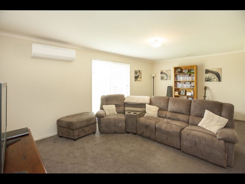 7/11 Ferguson Place, Trafalgar VIC 3824