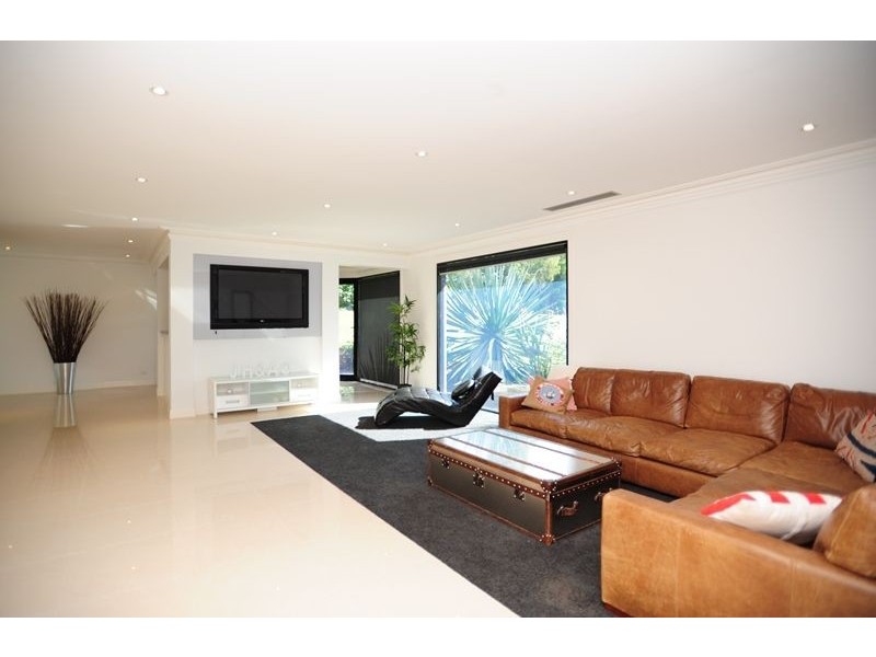 18 Dalmuir Court, Warragul VIC 3820