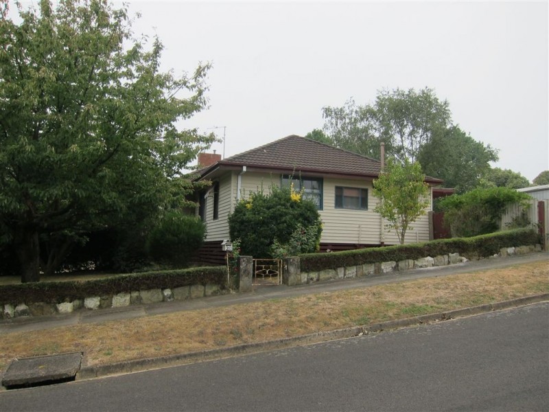 20 Western Park Drive, Warragul VIC 3820