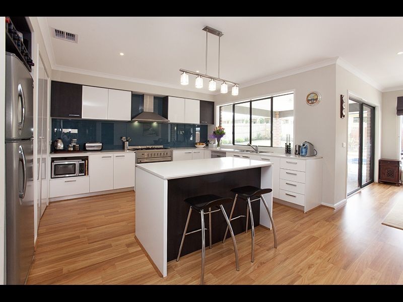 12 Lewisham Court, Warragul VIC 3820