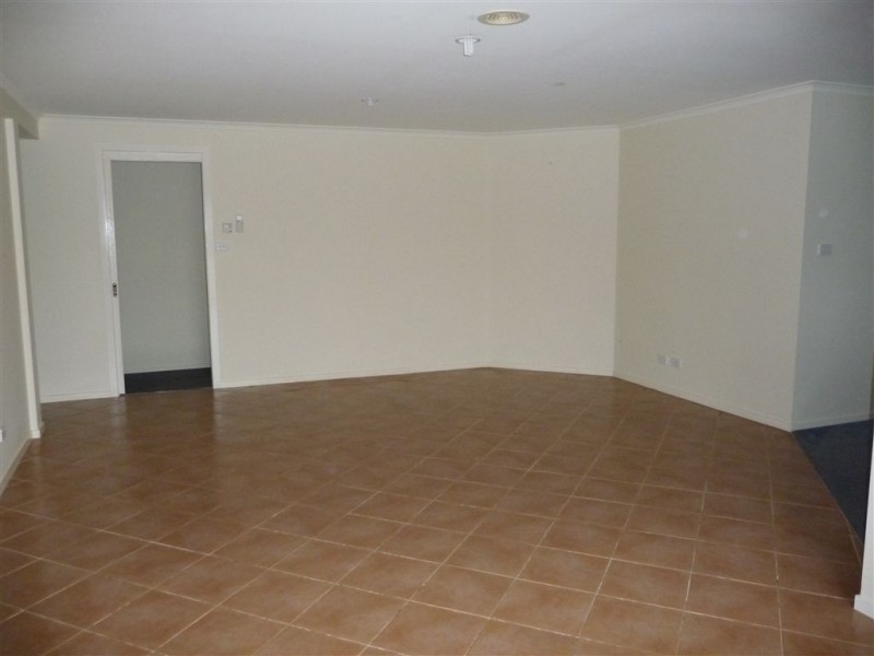 11 Deakin Court, Warragul VIC 3820