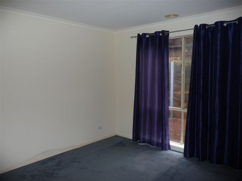 11 Deakin Court, Warragul VIC 3820