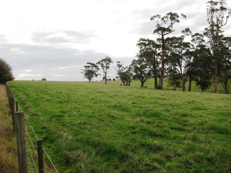 1 Corner of Korumburra Warragul Road and Manns Road, Ellinbank VIC 3821