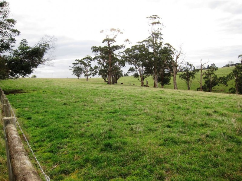 1 Corner of Korumburra Warragul Road and Manns Road, Ellinbank VIC 3821