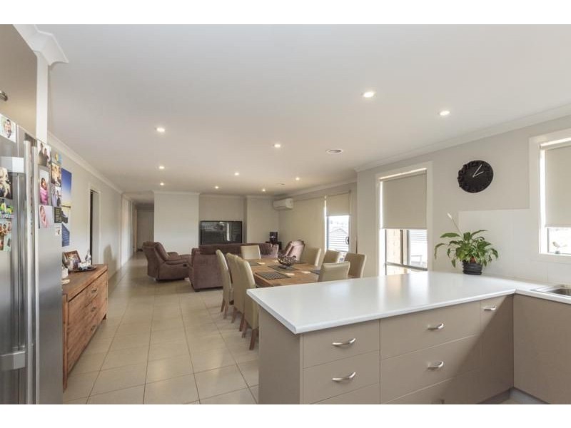 6 Alida Court, Warragul VIC 3820