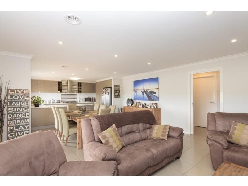 6 Alida Court, Warragul VIC 3820