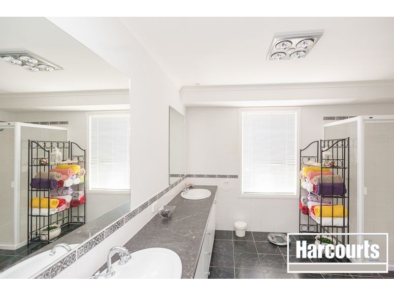 2 Arthurs Drive, Warragul VIC 3820