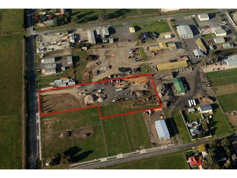 33 Middle Road, Trafalgar VIC 3824