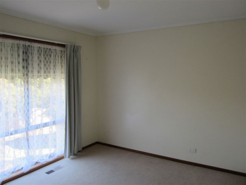 25 Affleck Street, Warragul VIC 3820