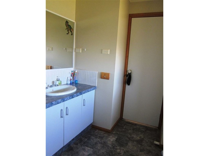 22 North Road, Warragul VIC 3820