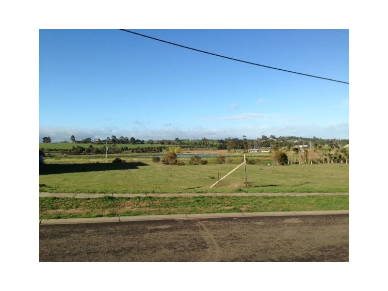 108 Neilson Court, Warragul VIC 3820