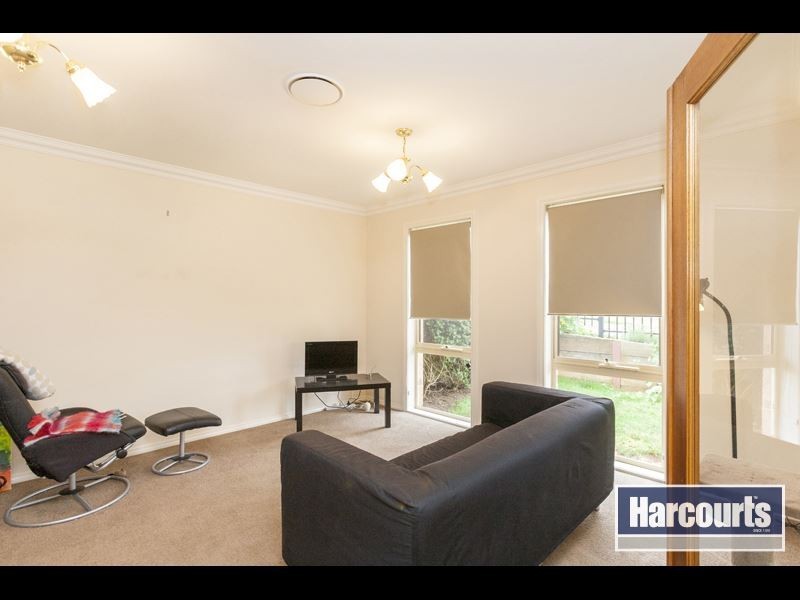 2/2 Dawson Drive, Warragul VIC 3820