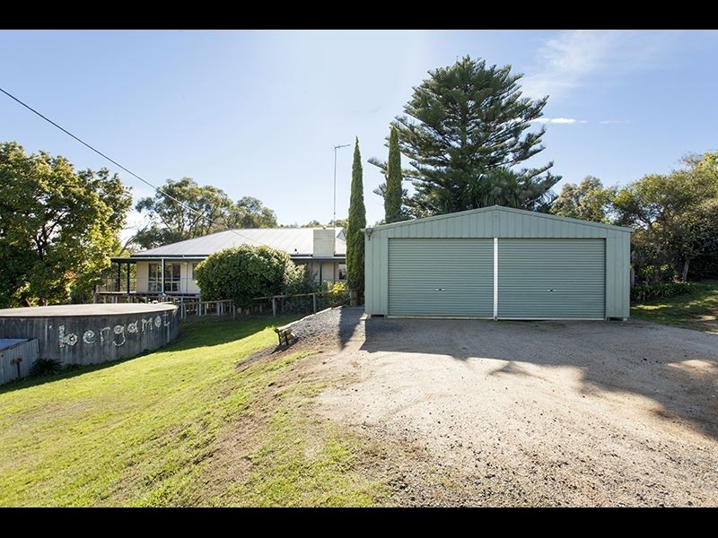 149 Hunts Road, Willow Grove VIC 3825