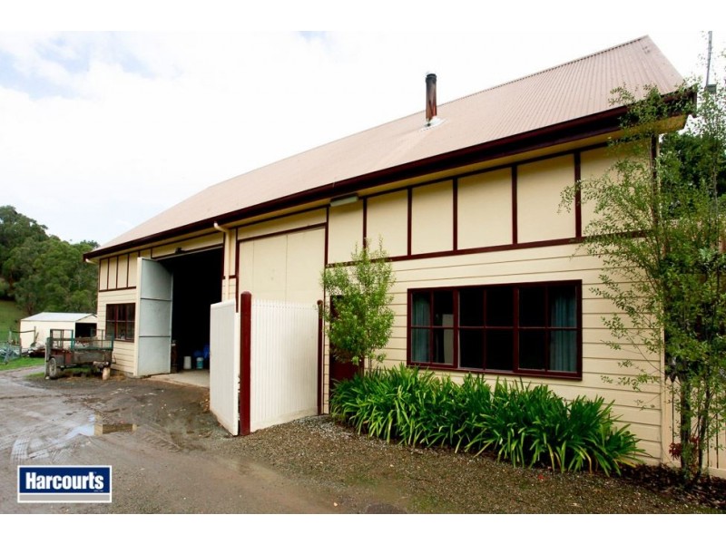 135 Latrobe River Road, Neerim South VIC 3831