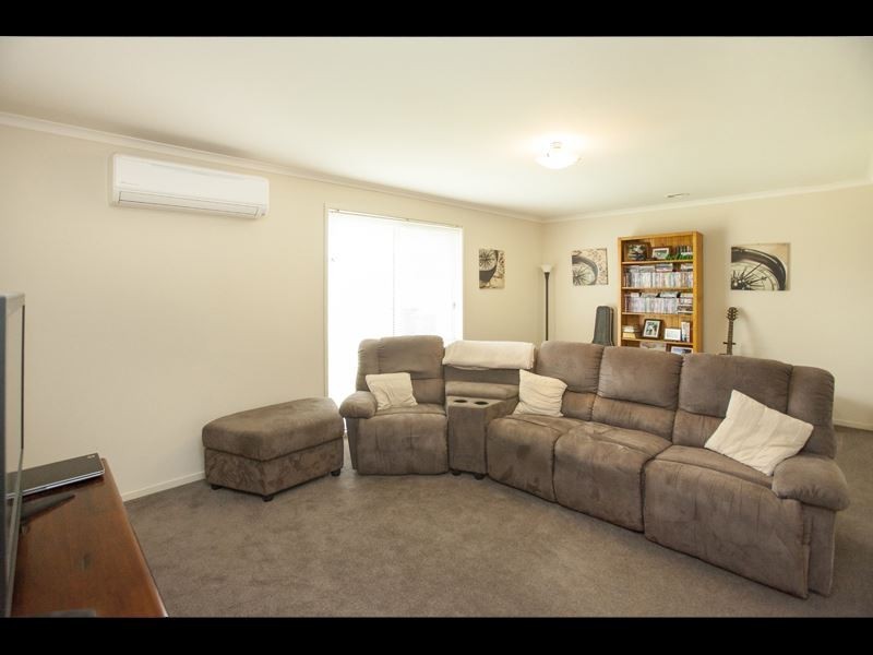 7/11 Ferguson Place, Trafalgar VIC 3824