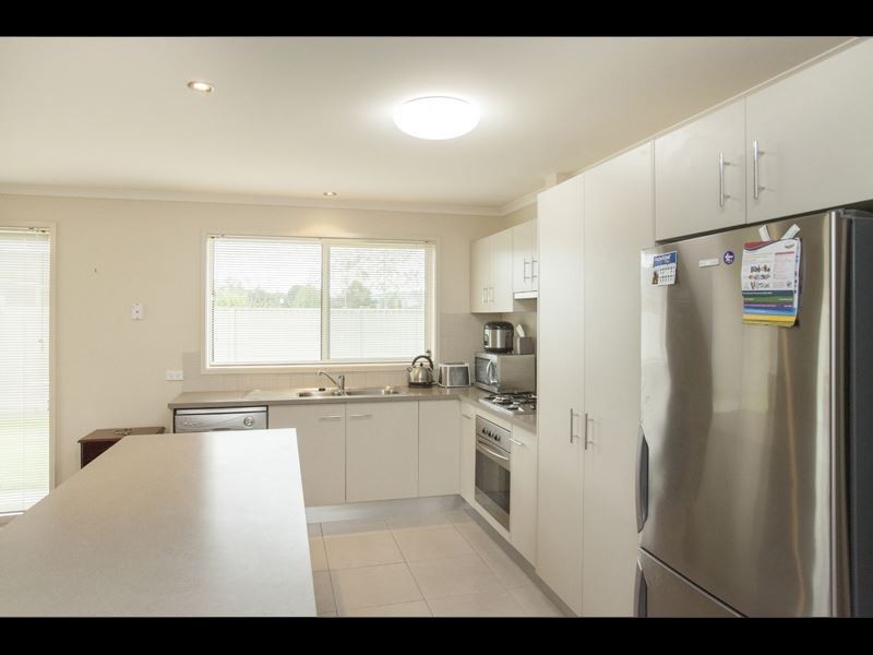 7/11 Ferguson Place, Trafalgar VIC 3824