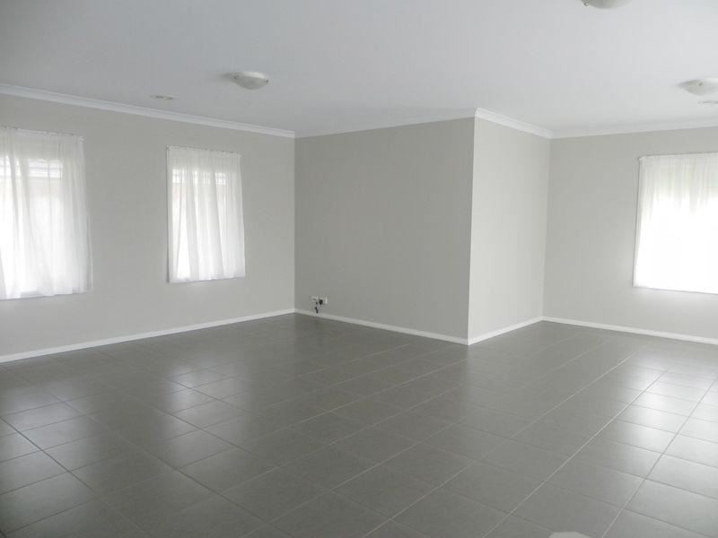 3/64 Clifford Street, Warragul VIC 3820