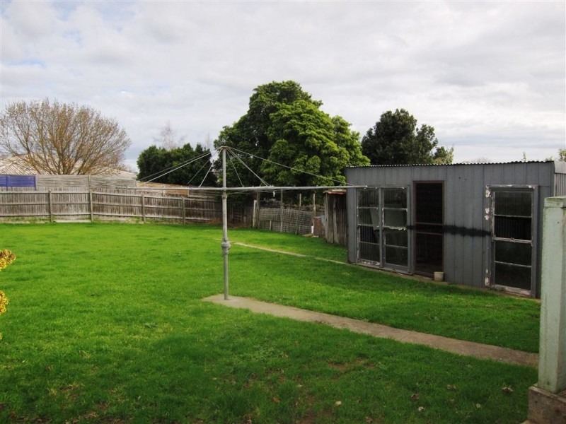 4 Kingston Street, Warragul VIC 3820