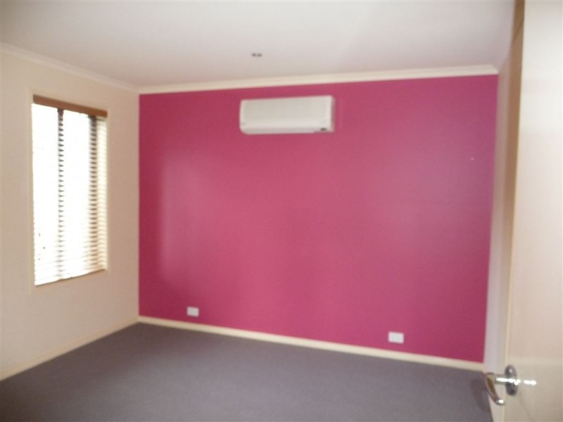 11 Nicolas Court, Warragul VIC 3820