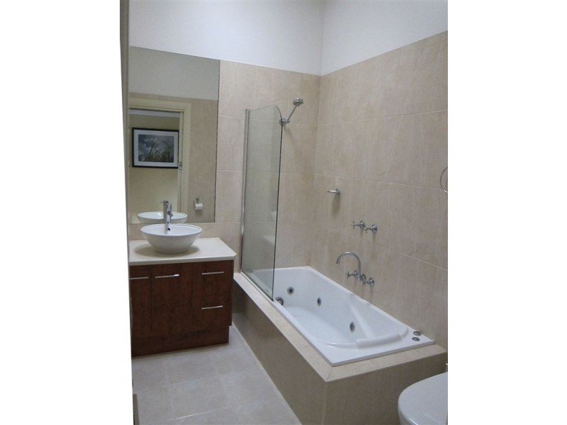 137 Victoria Street, Warragul VIC 3820