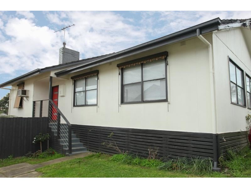 51 Burton Street, Warragul VIC 3820