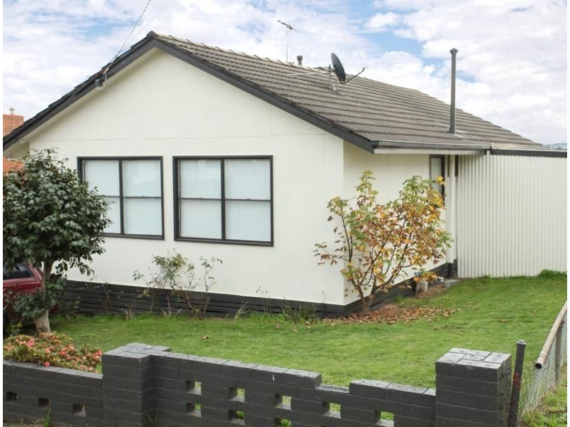 51 Burton Street, Warragul VIC 3820