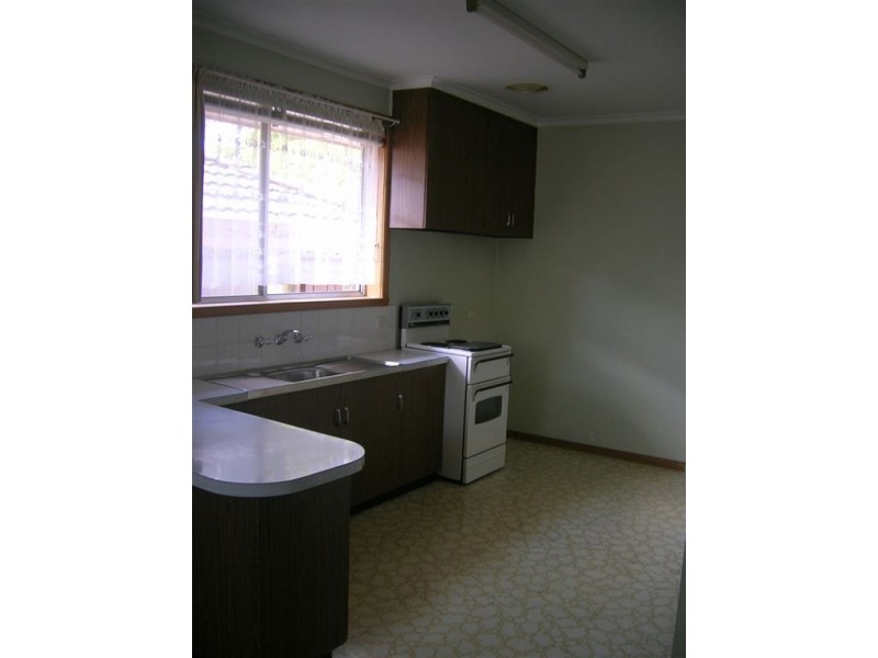 2/28 Windsor Avenue, Warragul VIC 3820