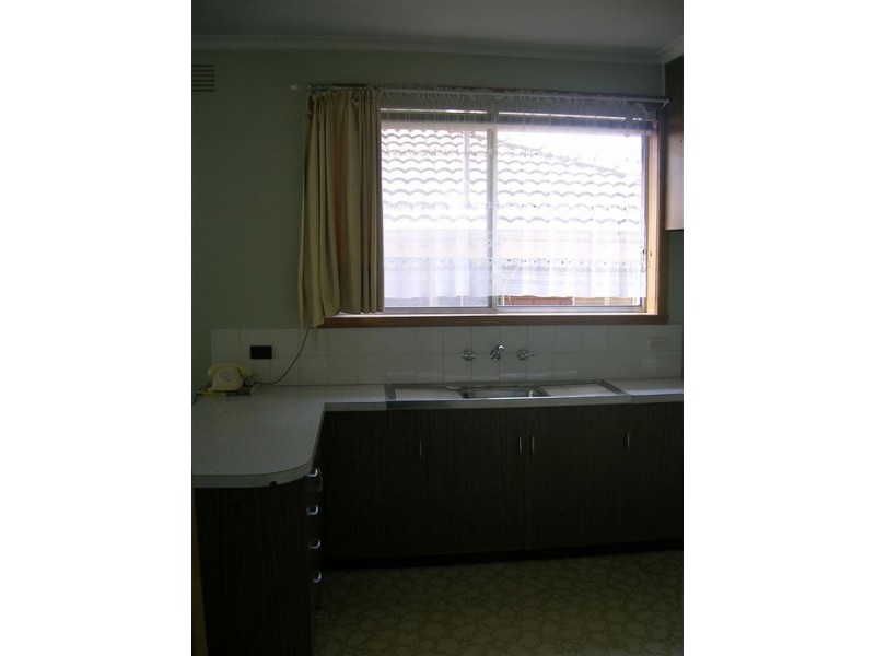 2/28 Windsor Avenue, Warragul VIC 3820