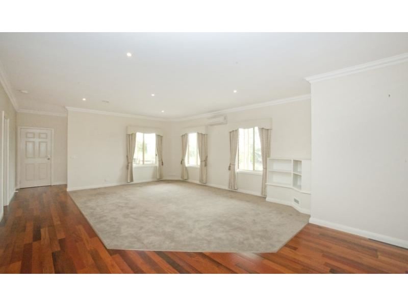 361 Normanby Street, Warragul VIC 3820