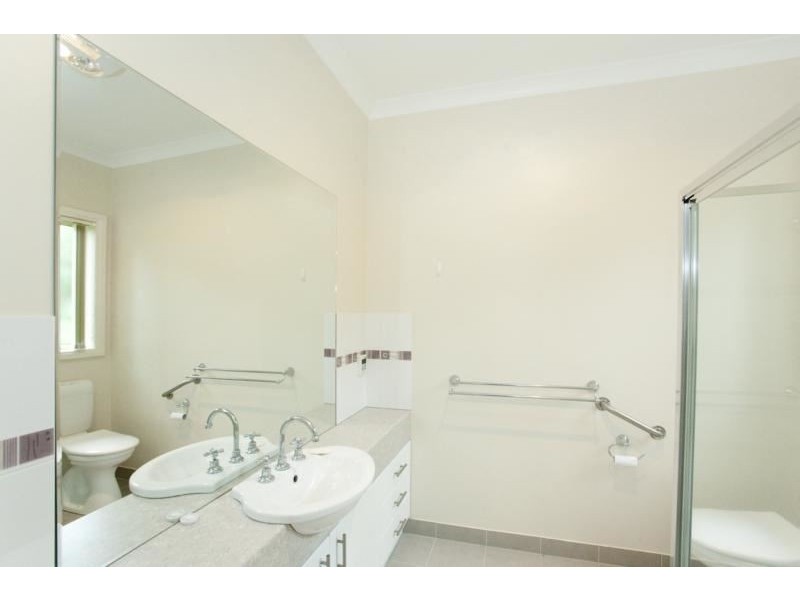 361 Normanby Street, Warragul VIC 3820