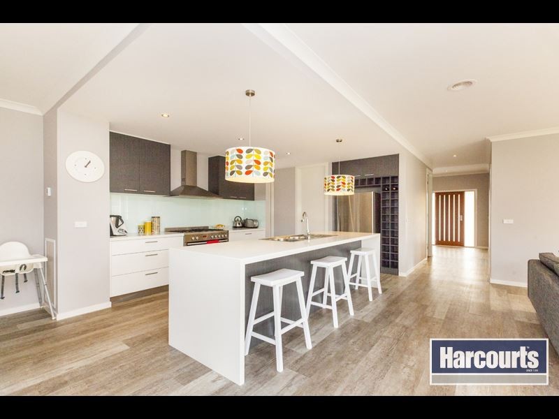 10 Kensington Drive, Warragul VIC 3820