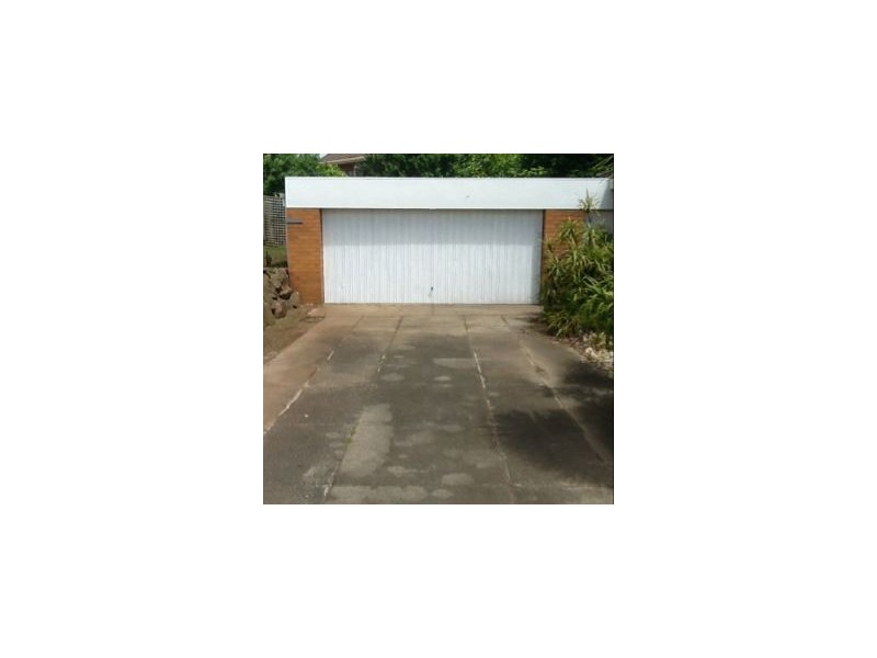 15 Koroit Street, Warragul VIC 3820