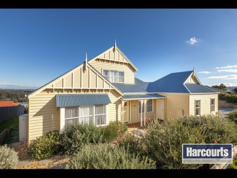 11 Shirley Road, Neerim South VIC 3831