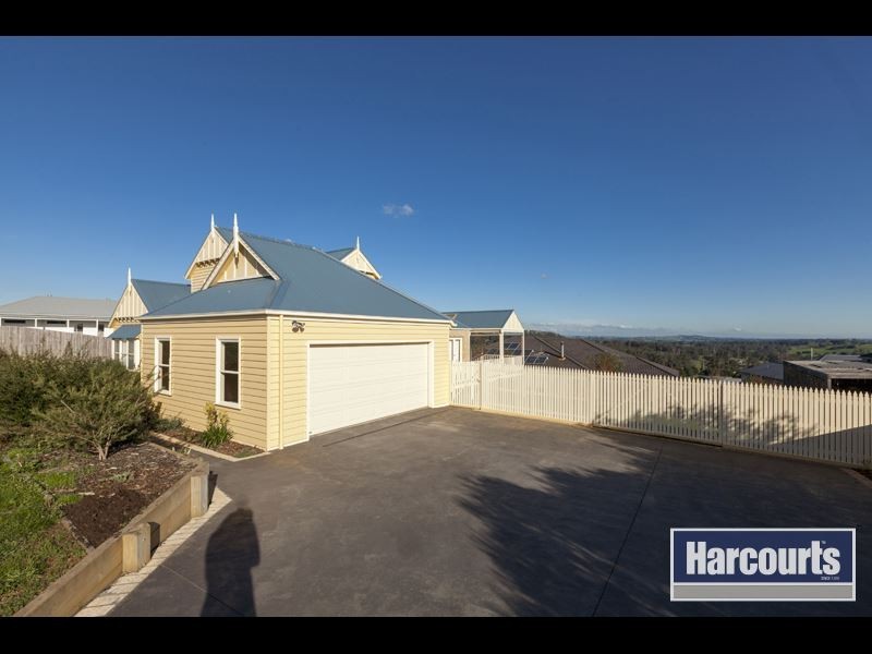 11 Shirley Road, Neerim South VIC 3831