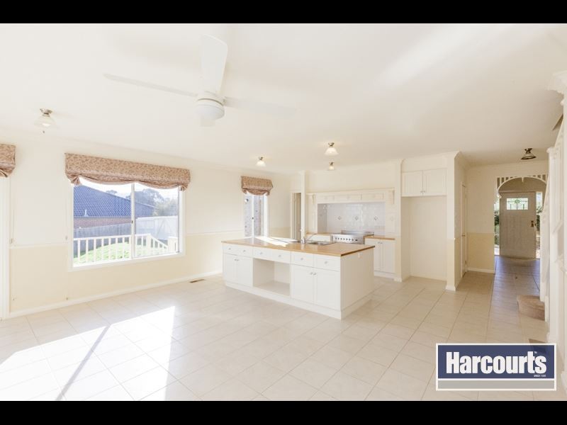 11 Shirley Road, Neerim South VIC 3831