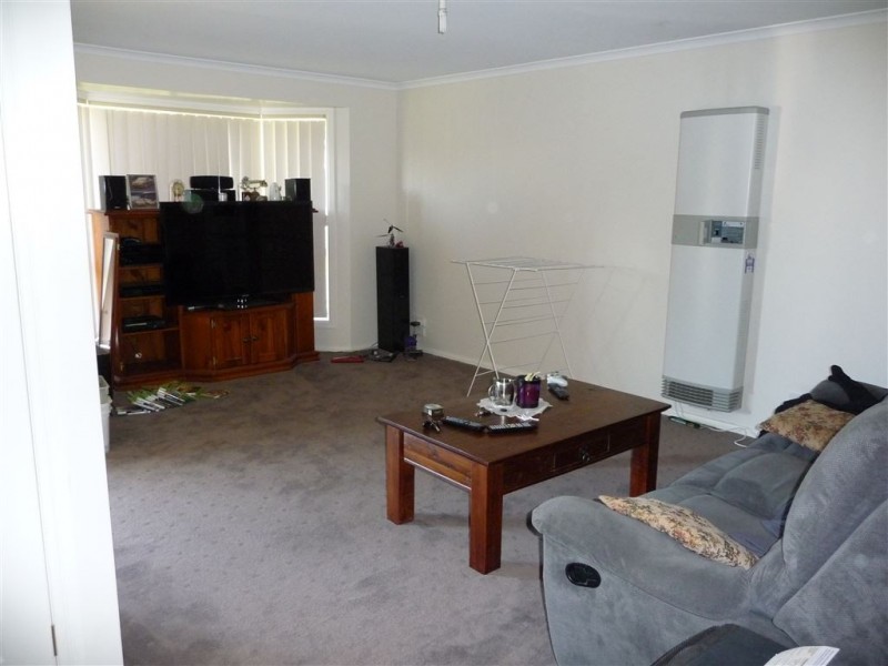 9/11A A’Beckett Road, Bunyip VIC 3815