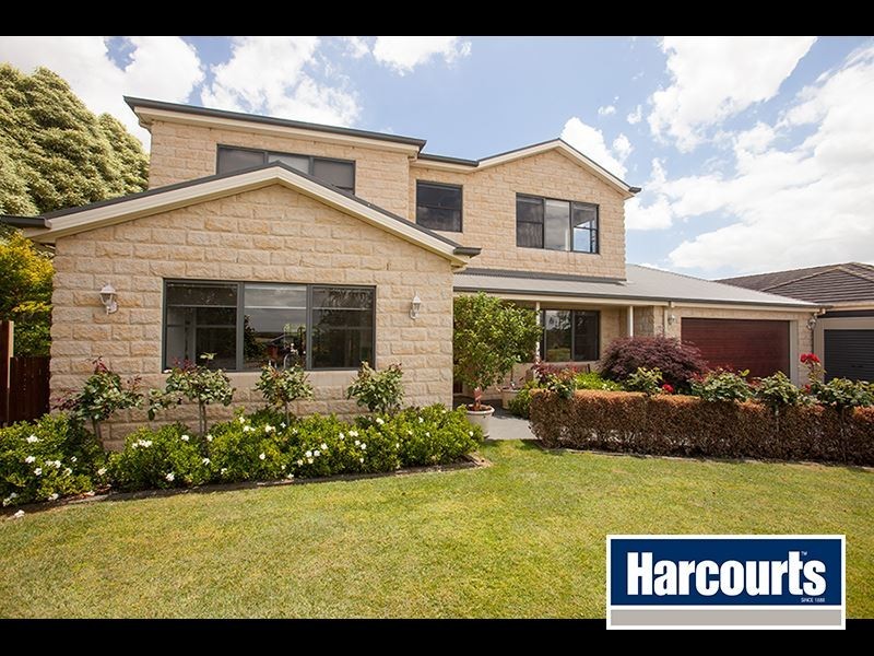 65 Twin Ranges Drive, Warragul VIC 3820