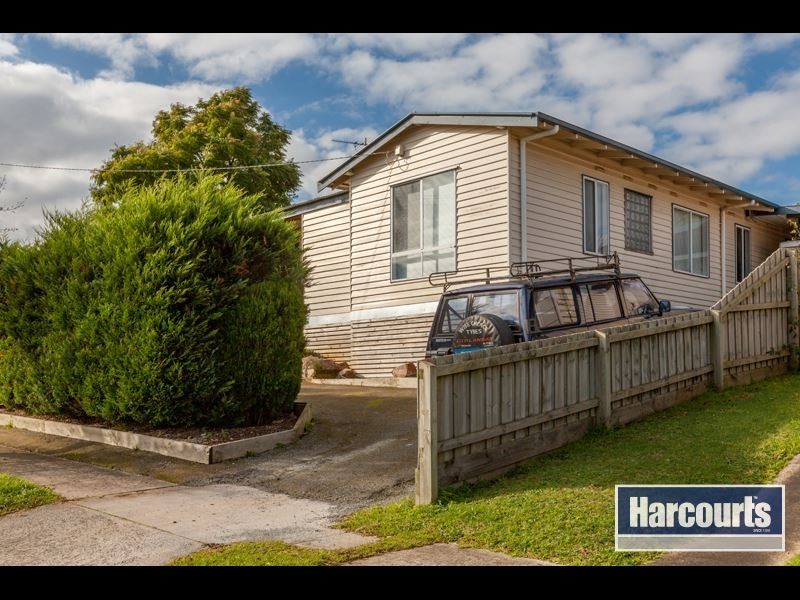 8 Dunn Street, Warragul VIC 3820